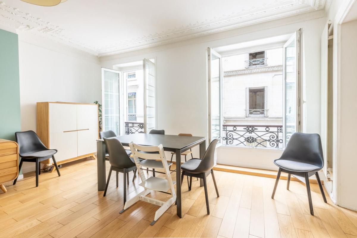 Apartment Place De La Madeleine,
